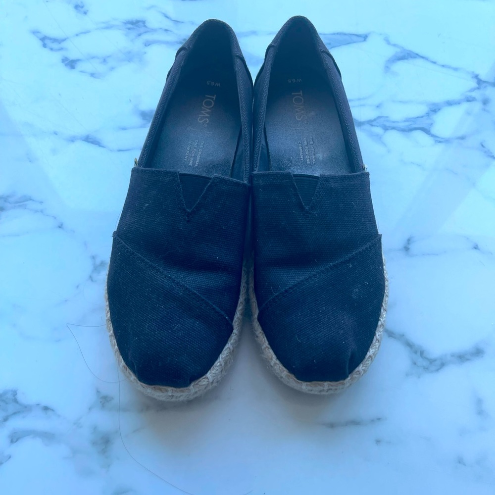 Tom’s Shoes